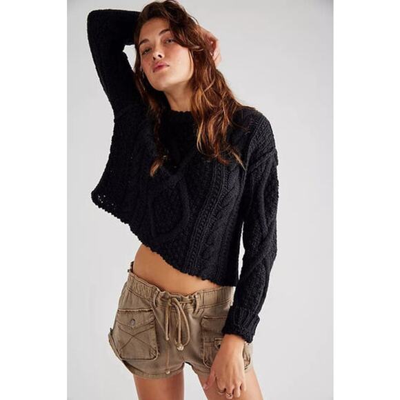 Free People Sweaters - Free People Cutting Edge Cable Cropped Sweater Pullover Slouchy Black Size XS